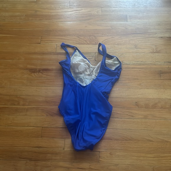 Vintage Rose Marie Reid One Piece Swimsuit - Picture 9 of 9